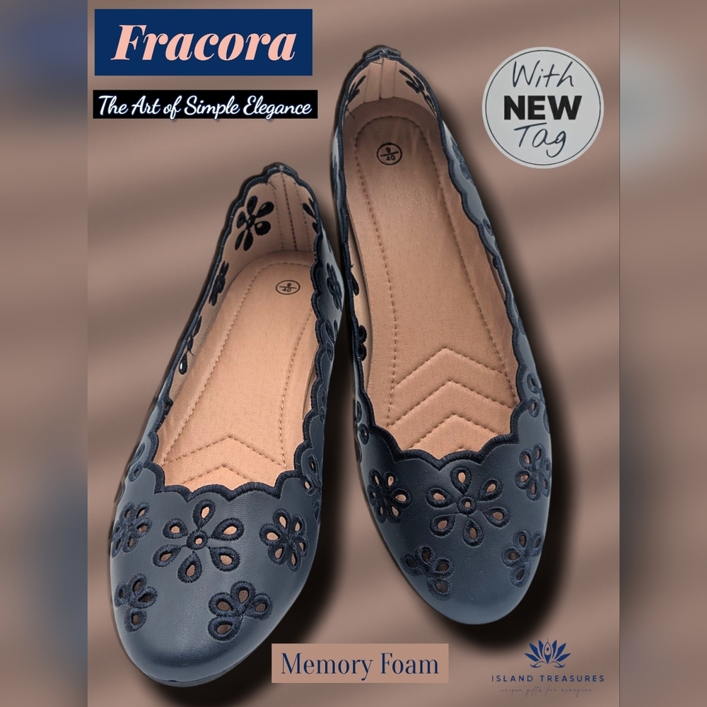 NWT Fracora Ballet Flats Sz 9 Navy Blue Vegan Leather Floral Cut-Out Memory Foam